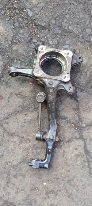 Steering Knuckle Fortuner, Hilux Vigo D-4d.