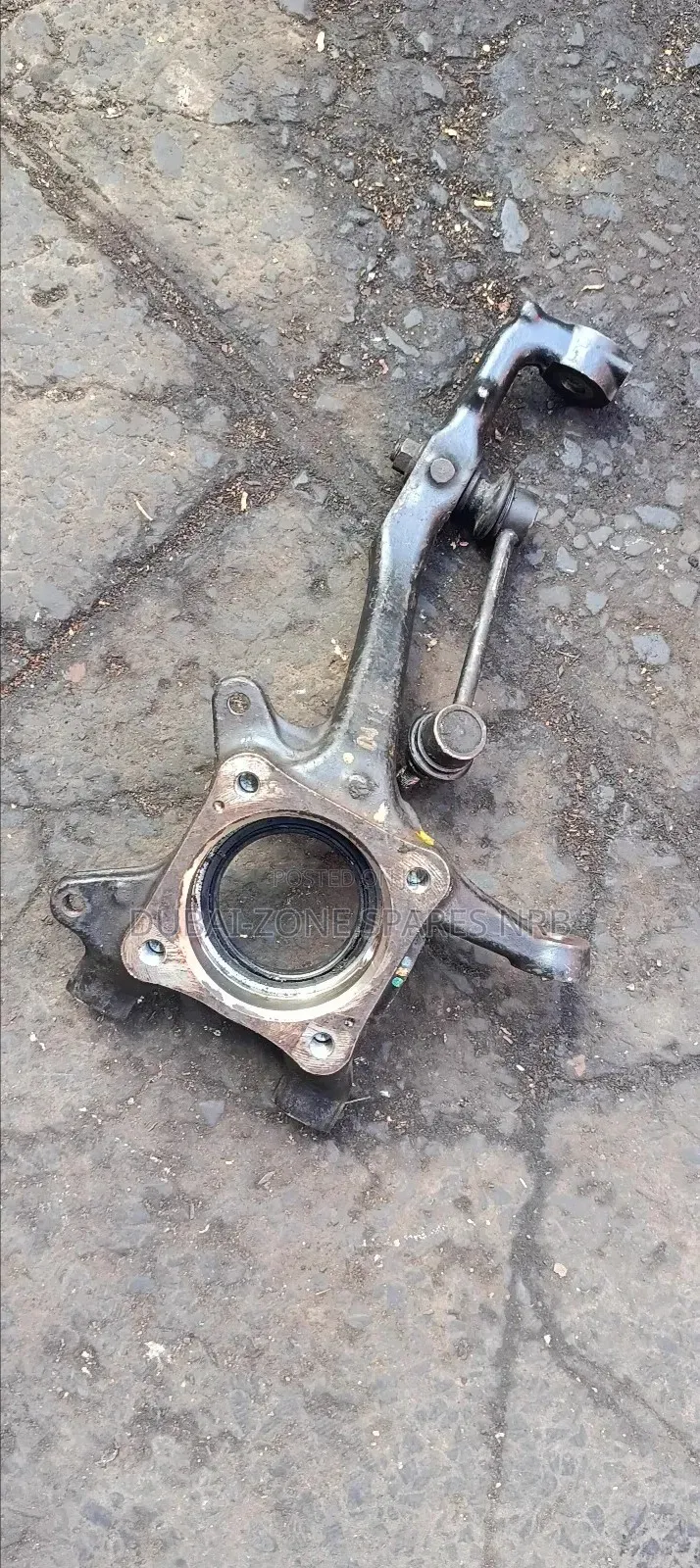 Steering Knuckle Fortuner, Hilux Vigo D-4d.