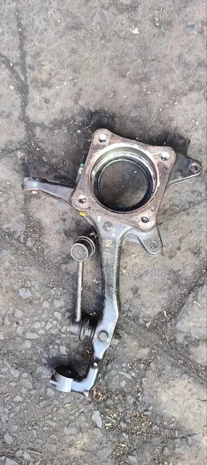 Steering Knuckle Fortuner, Hilux Vigo D-4d.