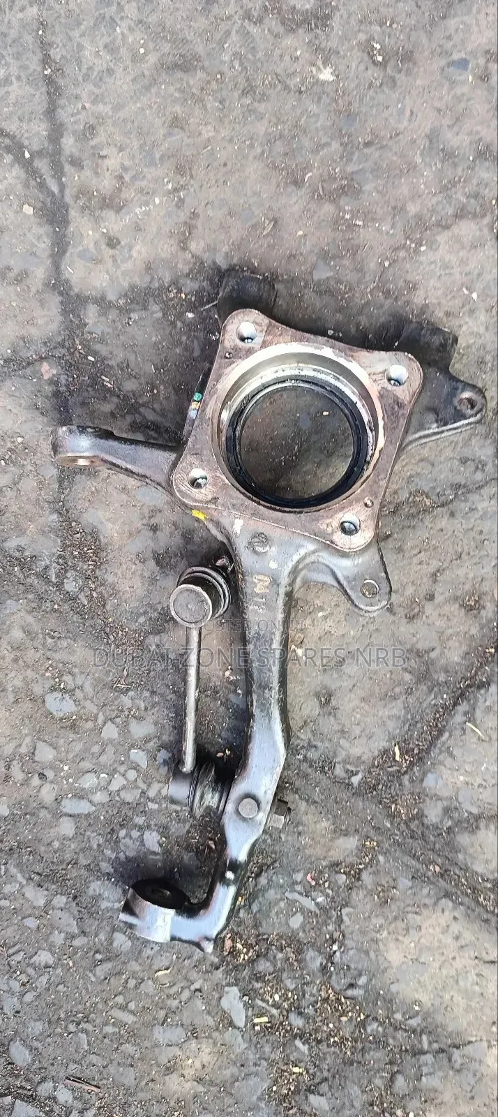 Steering Knuckle Fortuner, Hilux Vigo D-4d.