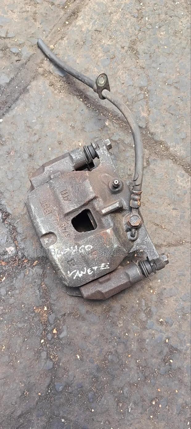 Brake Calipers Townace New Model. - main view