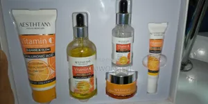 Vitamin C Skin Brightening Kit