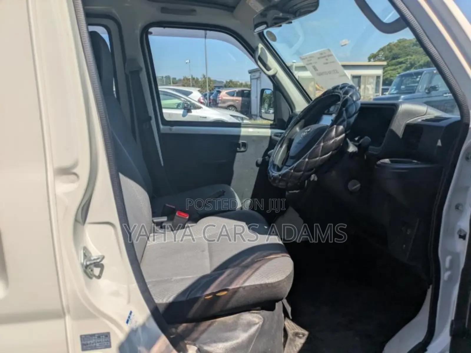 Toyota Pixis 2019 White