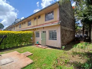 2bdrm Duplex in Karen C for rent