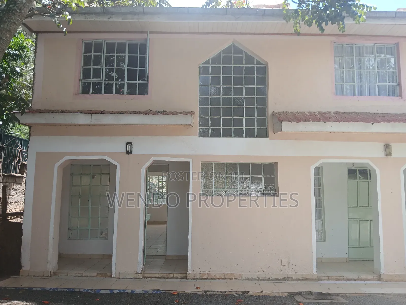 2bdrm Duplex in Karen C for rent