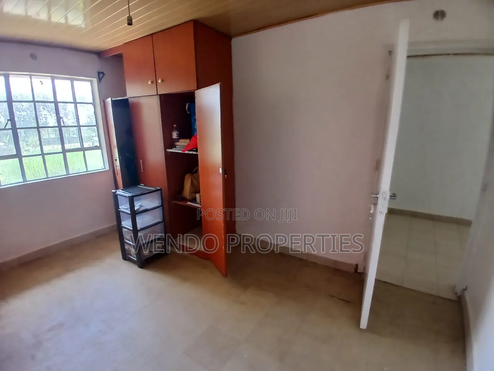 2bdrm Duplex in Karen C for rent