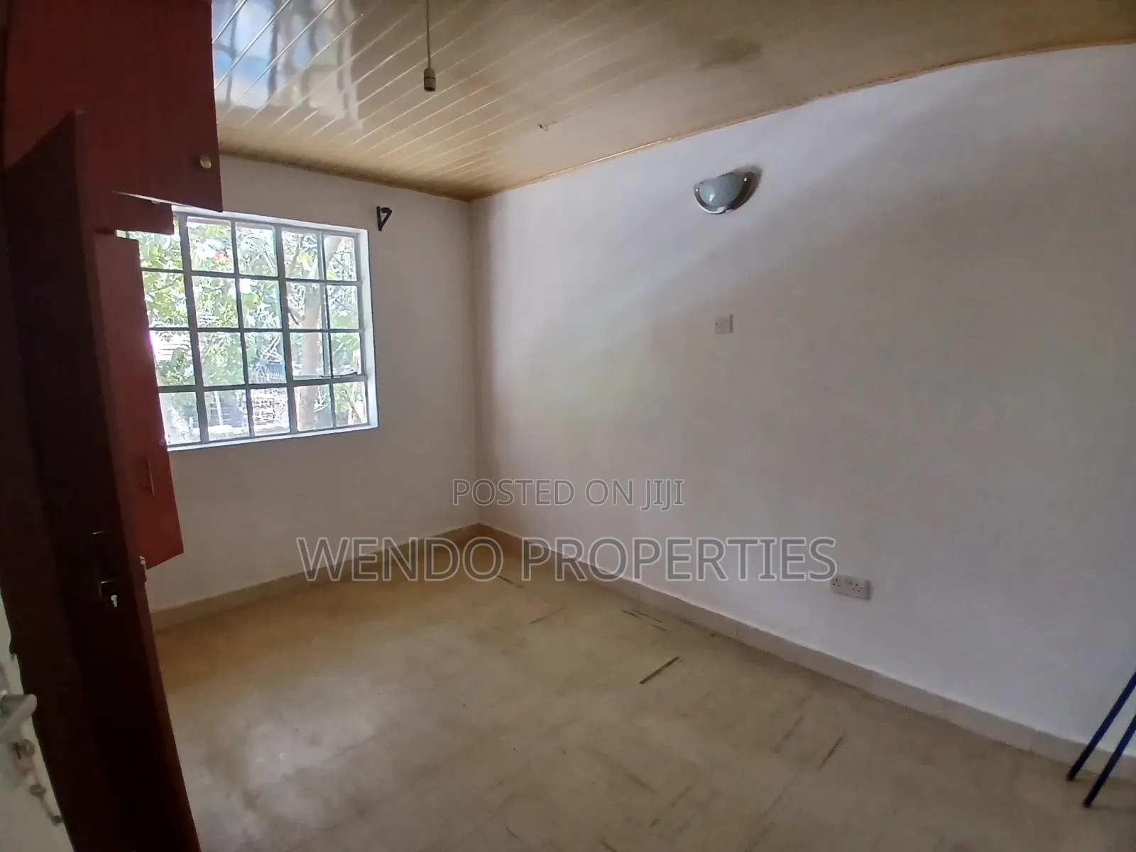 2bdrm Duplex in Karen C for rent
