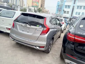 Honda Fit 2019 Silver