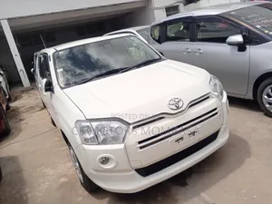 Toyota Succeed 2019 White