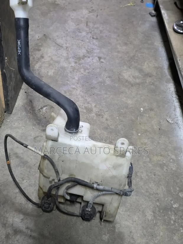 Washer Bottle Harrier 240 Complete With Neck.