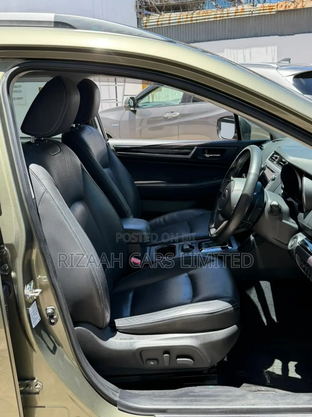 Subaru Outback 2.5i Premium AWD 2019 Green