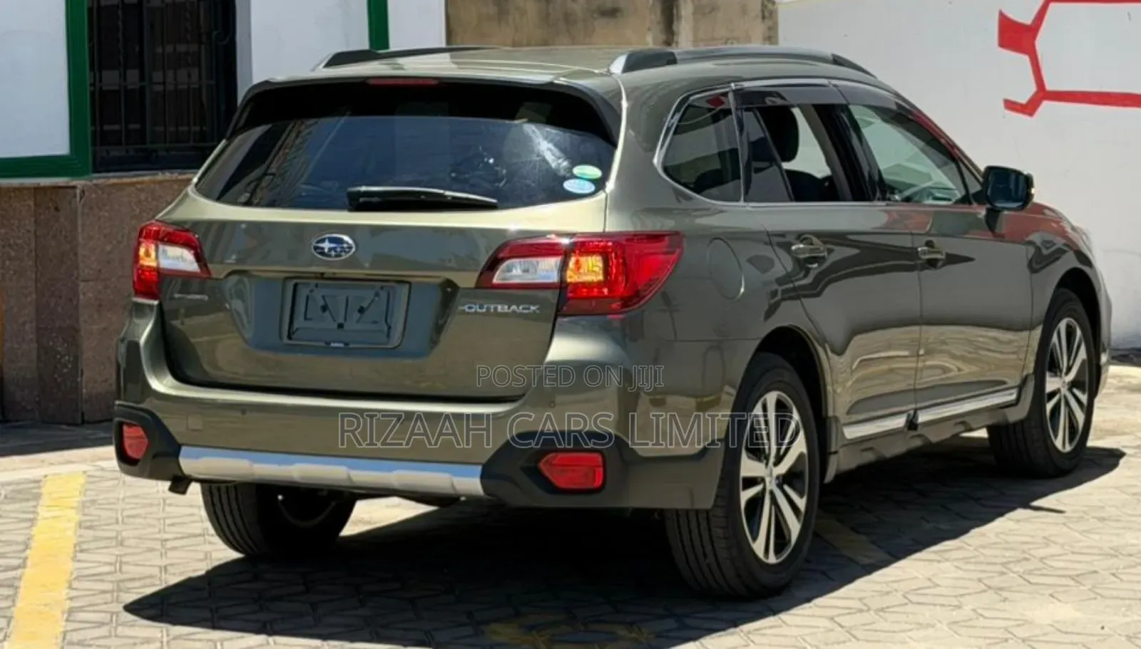 Subaru Outback 2.5i Premium AWD 2019 Green