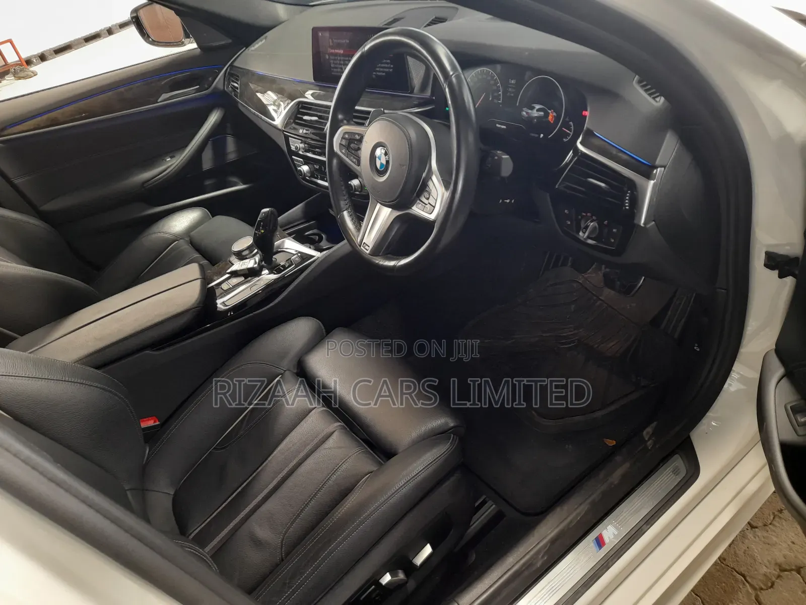 BMW 523i 2019 White