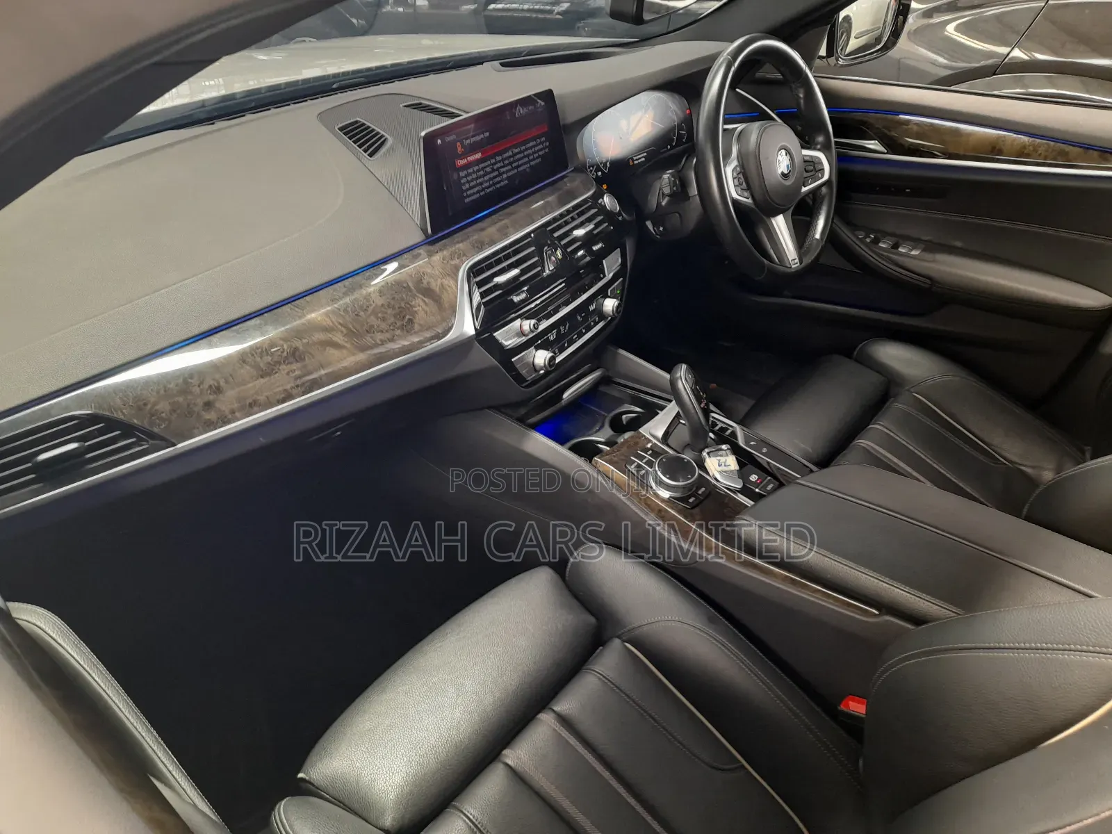 BMW 523i 2019 White