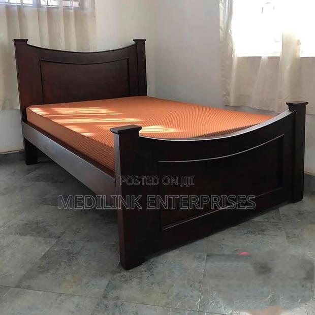 Wax Customized 4*6 Mahogany Kids Beds