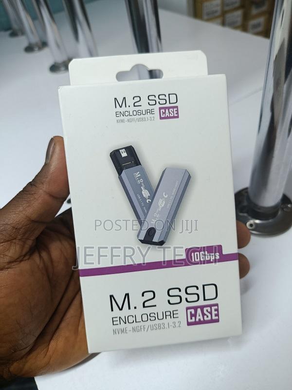 M.2 SSD Enclosure Nvme/NGFF to Type-C External Sat