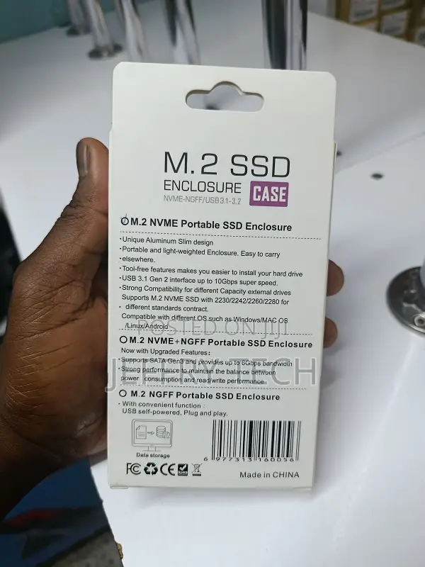 M.2 SSD Enclosure Nvme/NGFF to Type-C External Sat