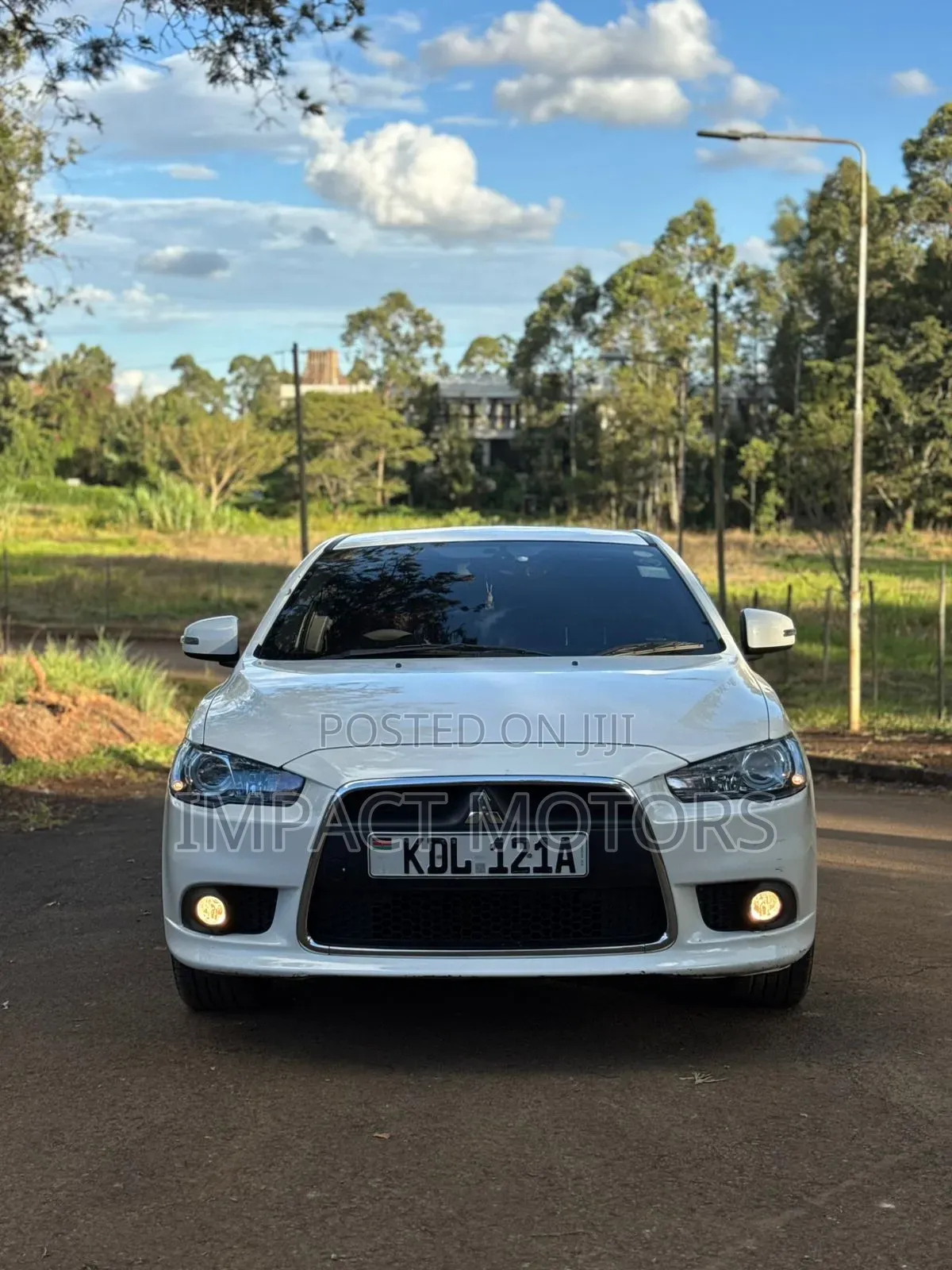 Mitsubishi Galant 2015 White