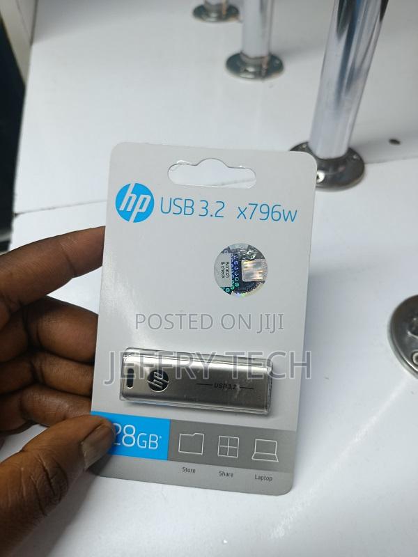 Hp X796w 128gb Usb 3.2 Flash Drive - main view