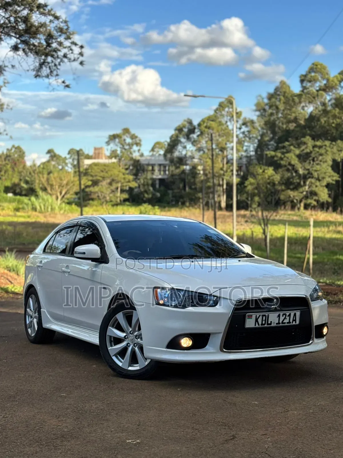 Mitsubishi Galant 2015 White