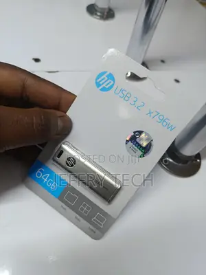Hp Usb 3.2 X796w Flash Drive With a 64gb Storage Capacity.