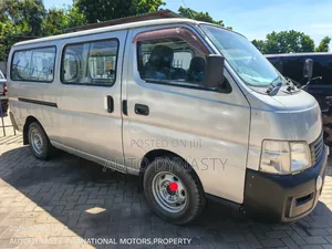Nissan Civilian 2004 Silver