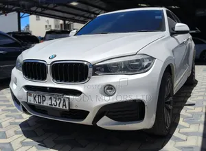 BMW X6 sDrive35i Coupe 4x2 (3.0L 6cyl 8A) 2016 Pearl