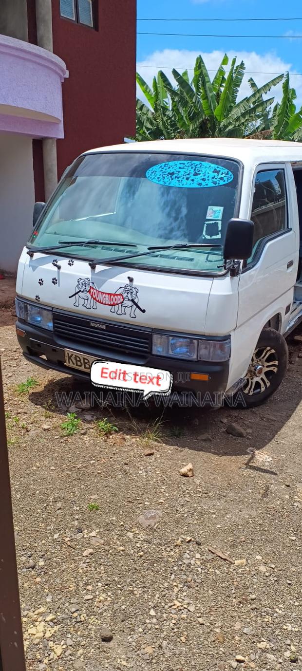 Nissan Caravan (Urvan) 2000 White - thumbnail 7