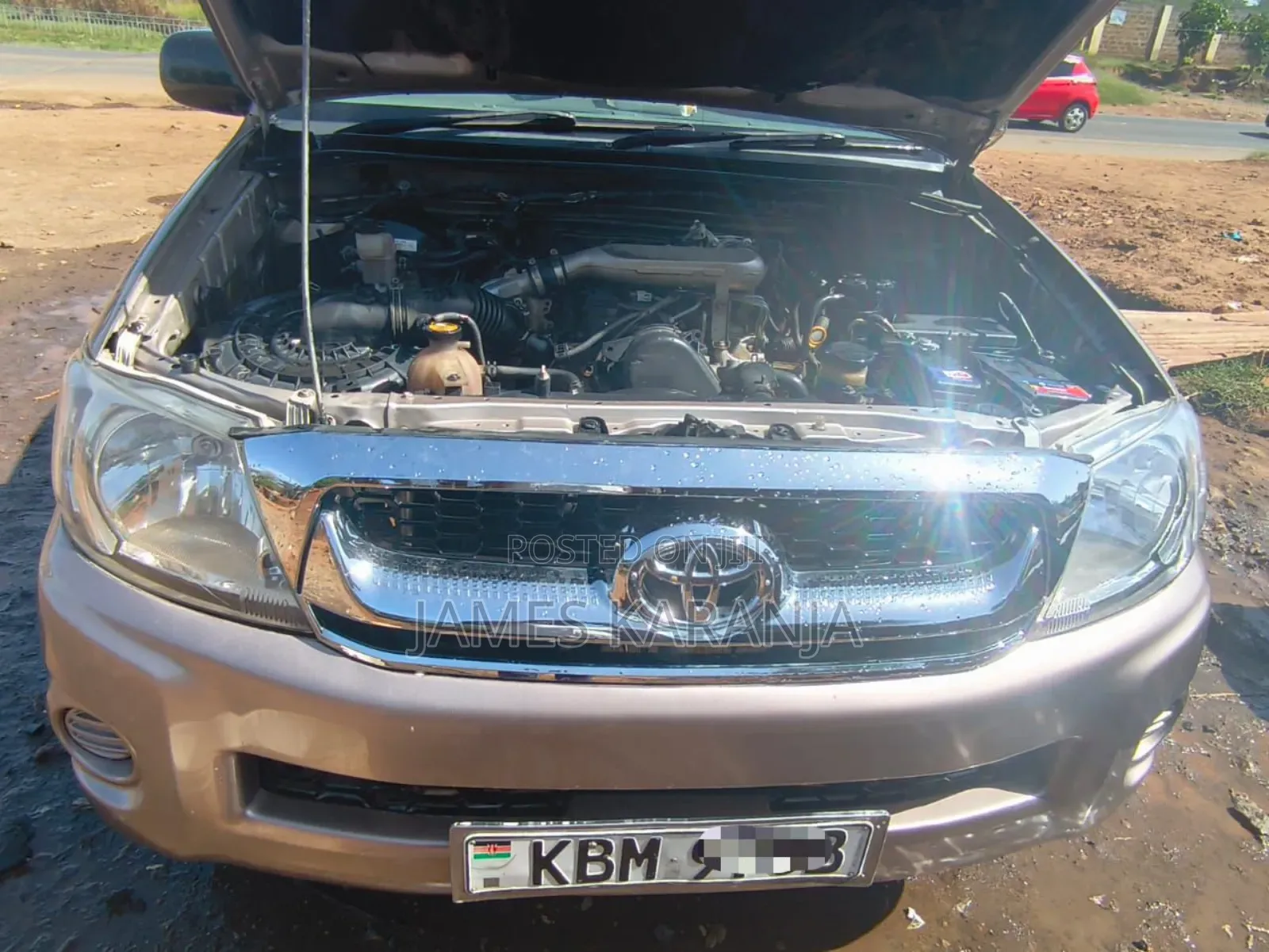 Toyota Hilux 2010 Beige