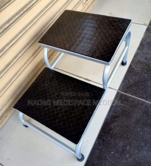 Local Quality Stepping Stool