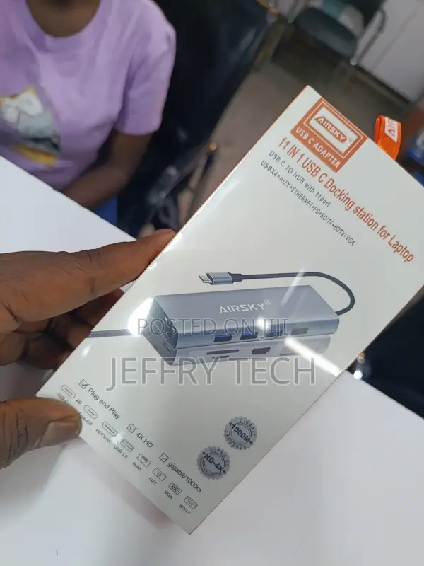 Airsky Usb C Hub, a 11-in-1 Docking Station Designed for Laptops.