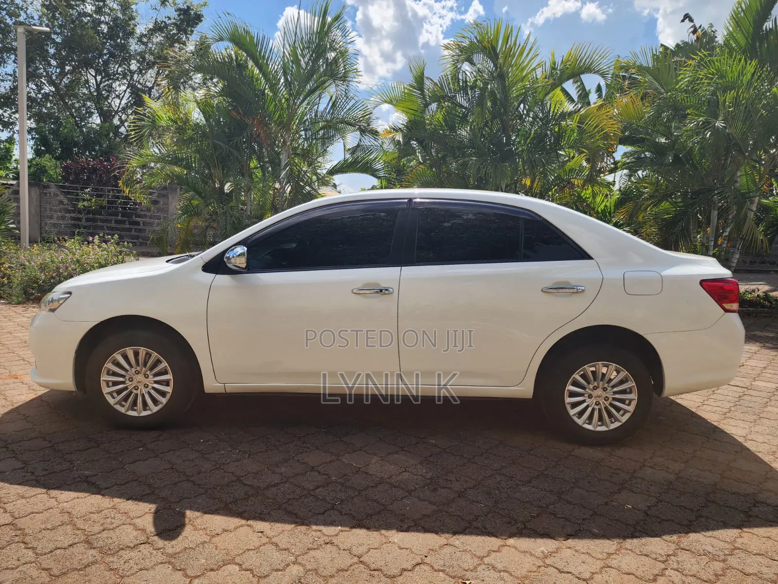 Toyota Allion 2011 White