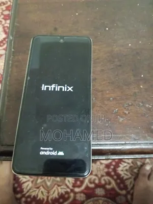 Infinix Hot 40i 128 GB Gold