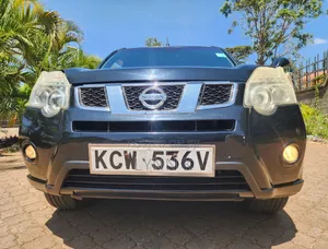 Nissan X-Trail 2012 Black