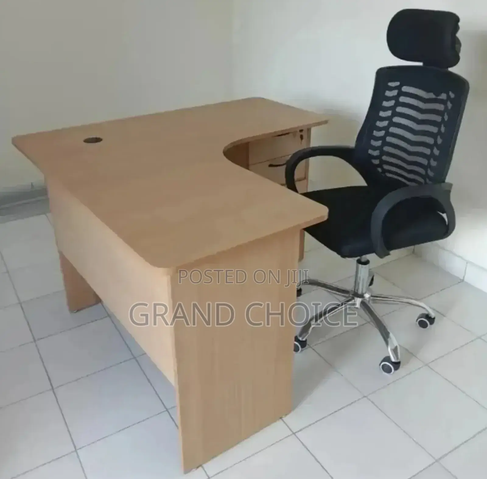 Office Desk With Headrest Chair