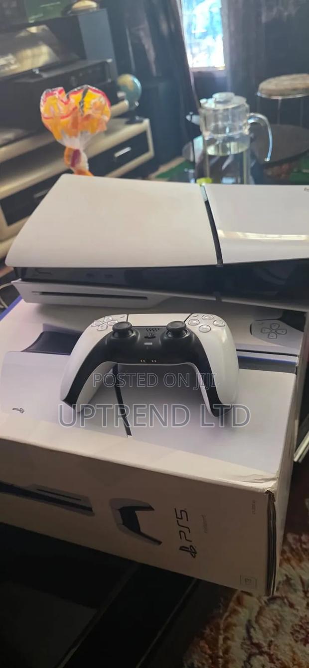 Open Box Playstation 5 Slim 1tb SSD Internal Storage - thumbnail 3