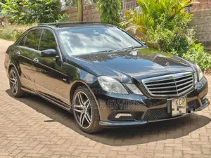 Mercedes-Benz E250 2011 Black