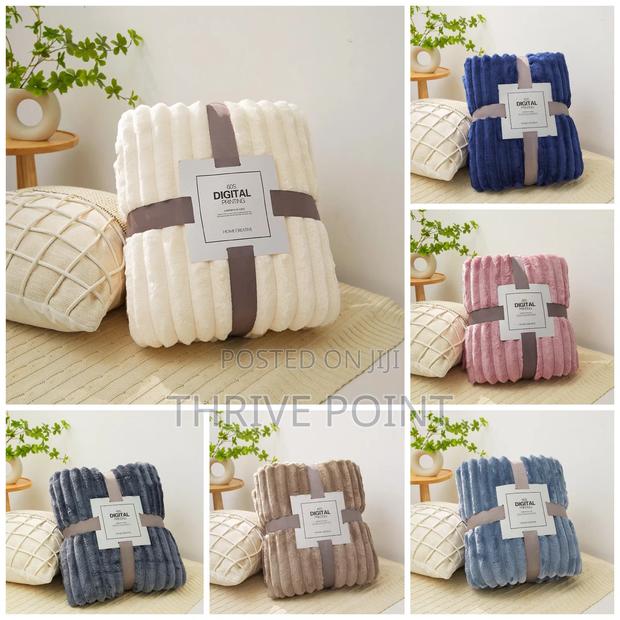 With Ribbon and Bow Packing Fluffy Coral Velvet Blanket