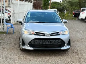 Toyota Corolla Fielder 2018