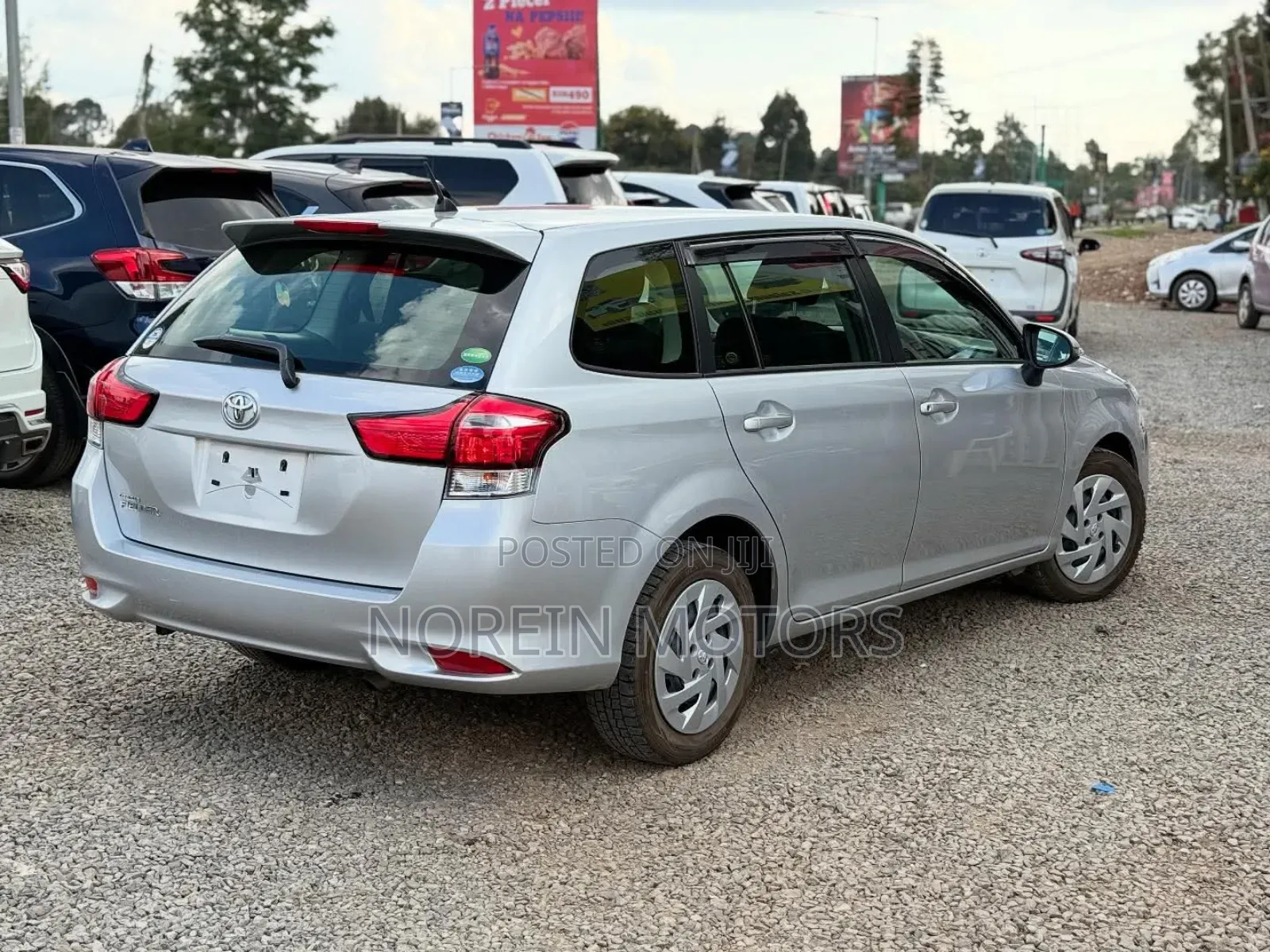 Toyota Corolla Fielder 2018