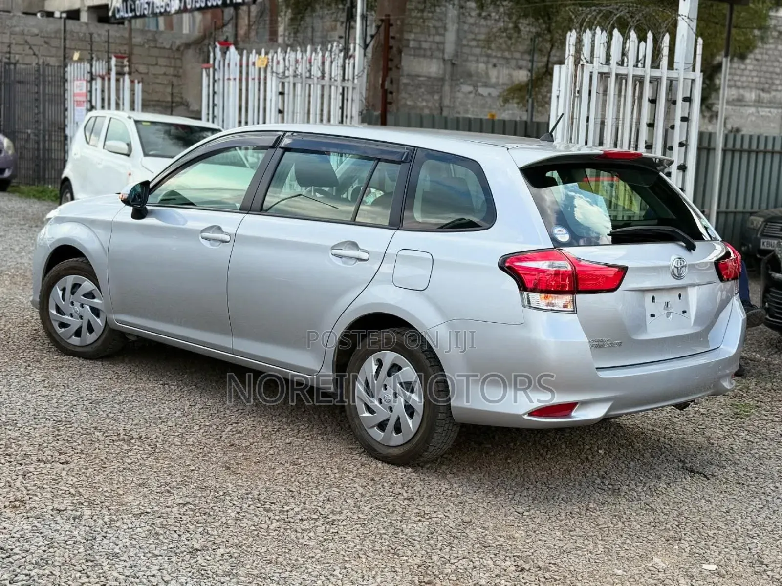Toyota Corolla Fielder 2018
