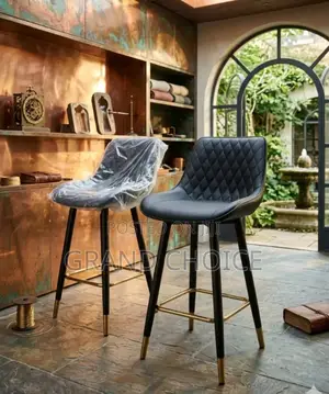 Swivel Bar Stool