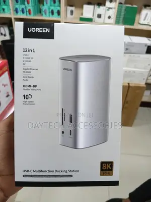 Ugreen Cm681 12-in-1 Pro Docking Station - Grey
