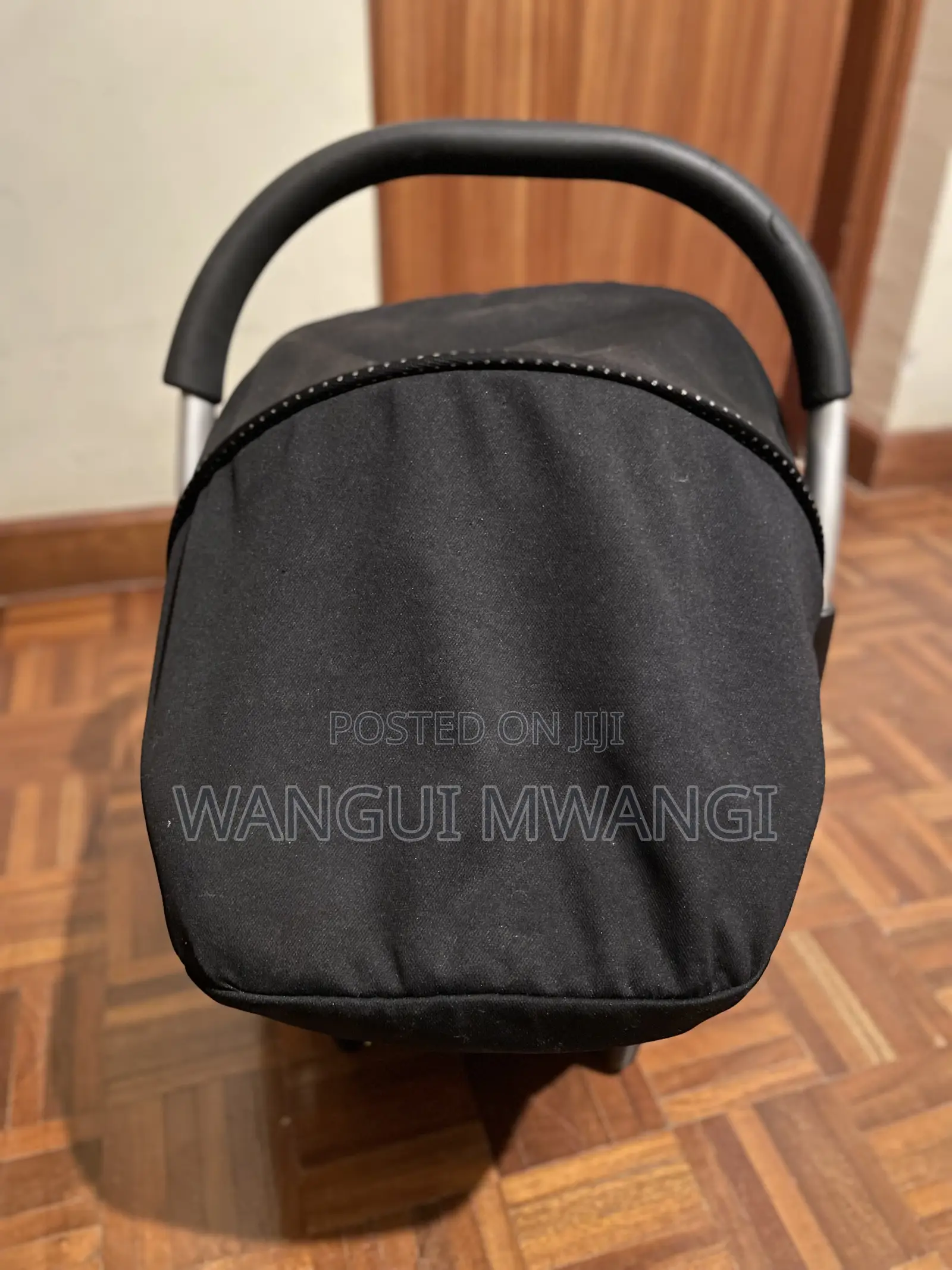 Black (Top 2 Brand) Infant/Baby Car Seat/Cradle