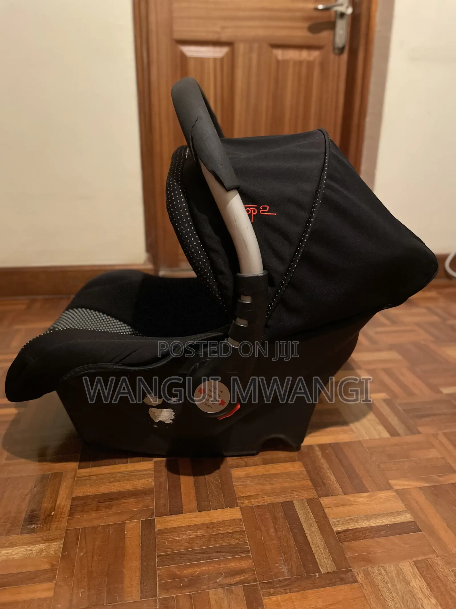 Black (Top 2 Brand) Infant/Baby Car Seat/Cradle