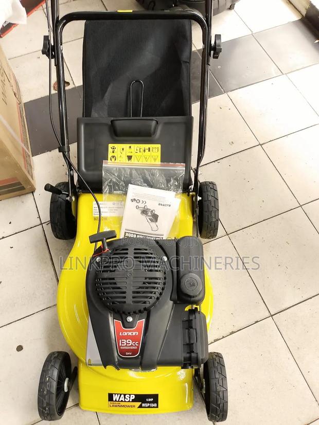 Wasp 139 Cc Lawnmower 20" Cutting Height