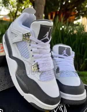 J4 Sneakers Leather