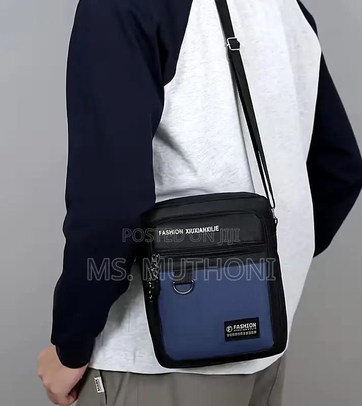 Unisex Lightweight Crossbody Messenger Bag*