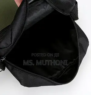 Unisex Lightweight Crossbody Messenger Bag*