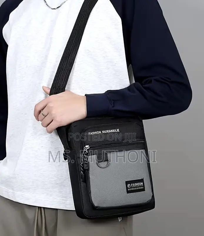 Unisex Lightweight Crossbody Messenger Bag*